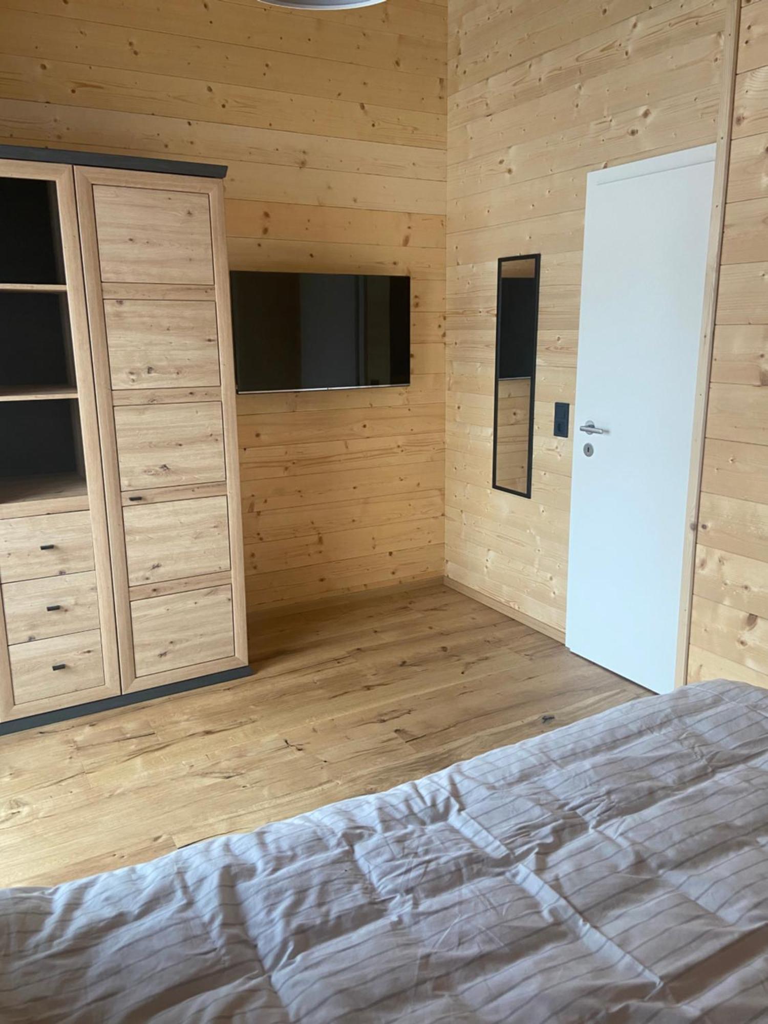 Ruheoase Zwischen Bergen Und Seen Mit Infrarotsauna Hermagor-Pressegger See Exteriör bild